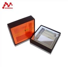 Lub thawv ntawv nrog PVC Qhov rai